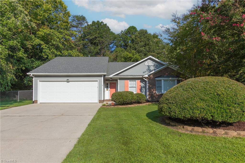 2300 Rivershore Court Property Photo 1