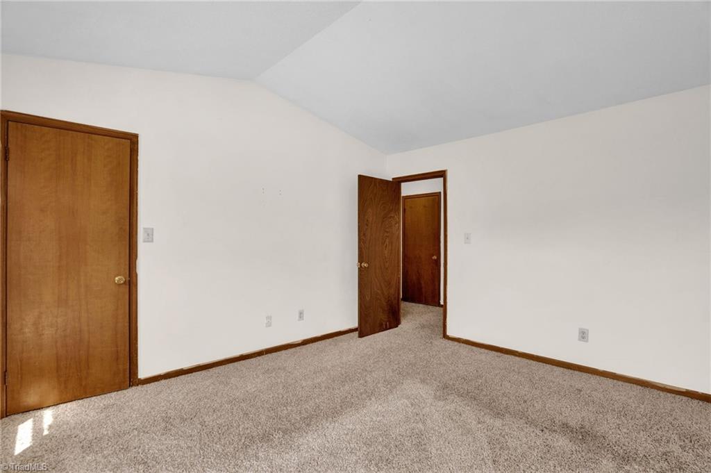 340 Vista Circle # B Property Photo 15