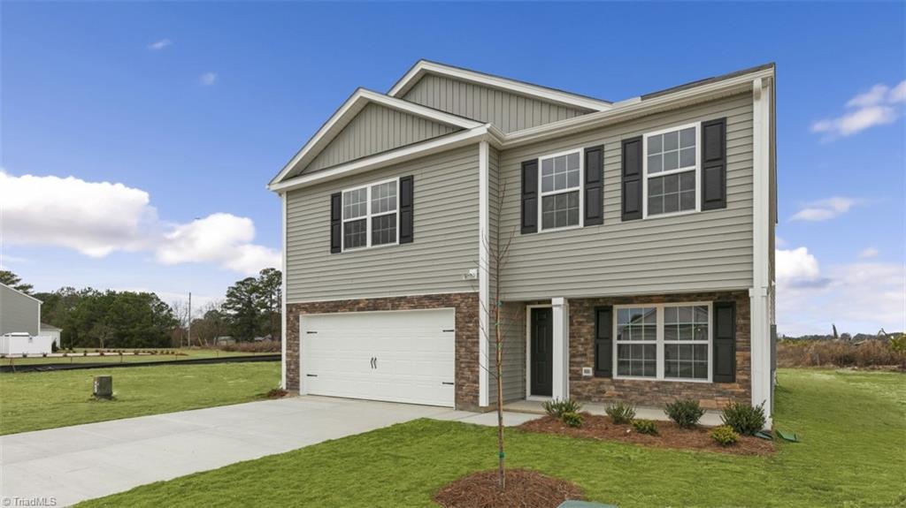 104 East Farm Loop Property Photo 2