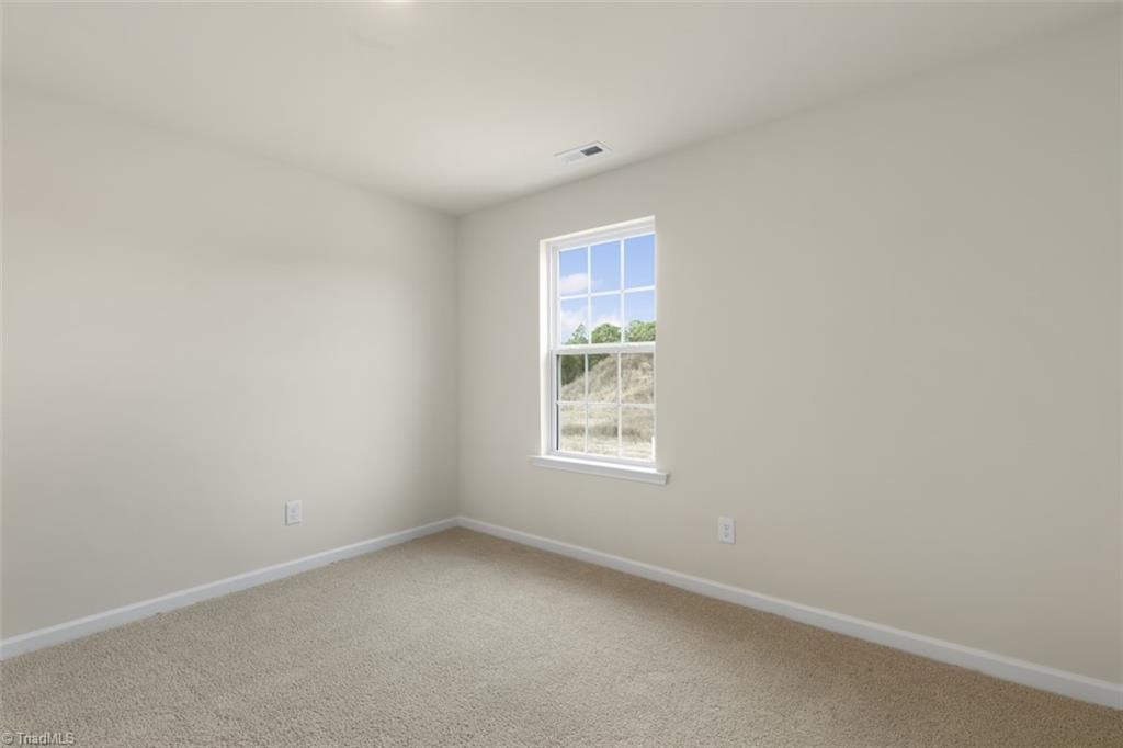 104 East Farm Loop Property Photo 15