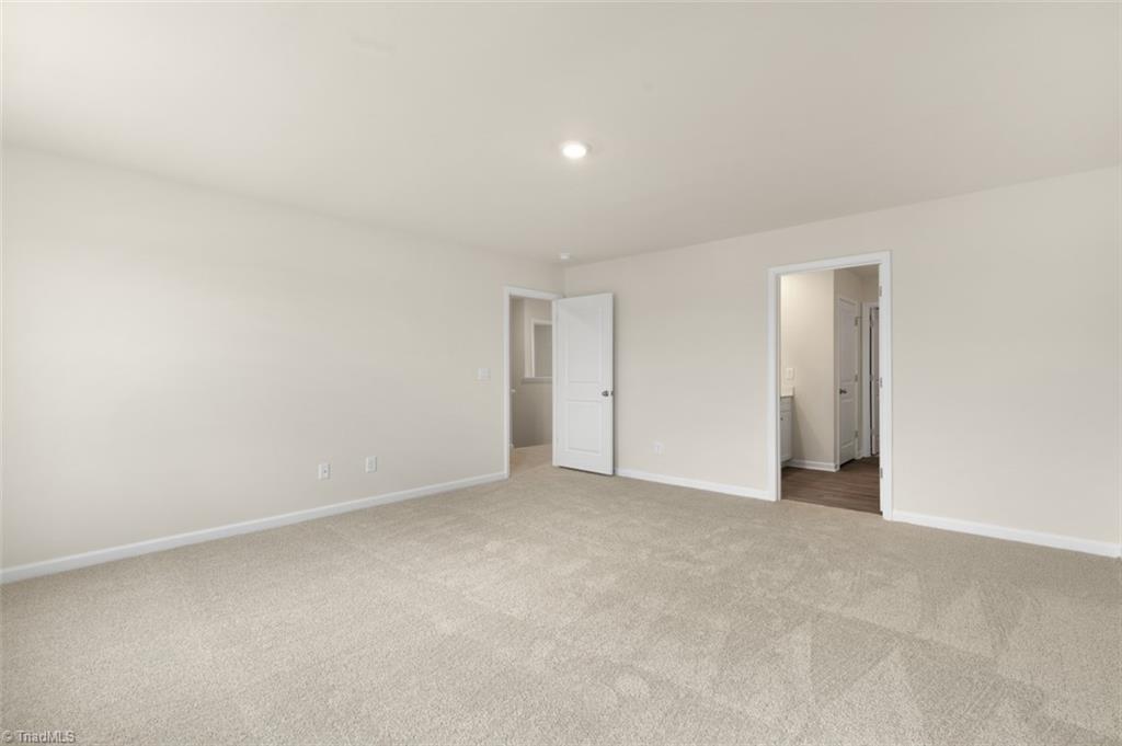 104 East Farm Loop Property Photo 24