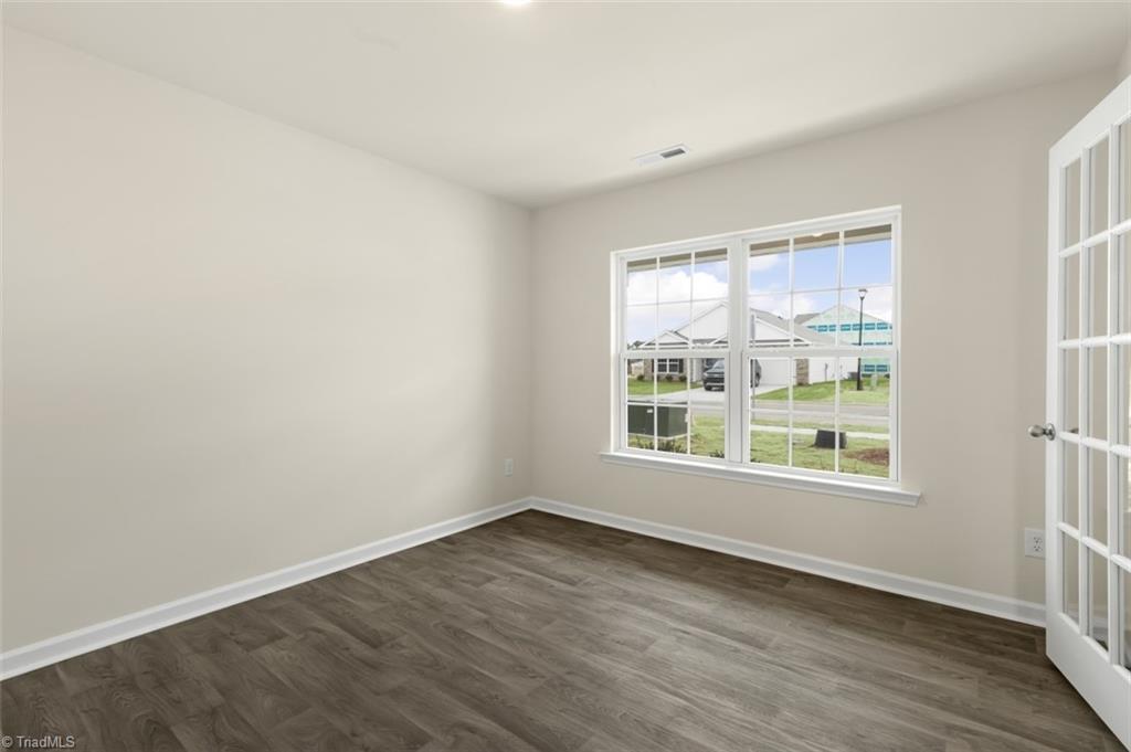 104 East Farm Loop Property Photo 37