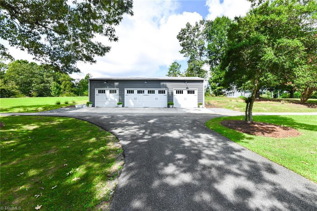 7721 Whipple Trail Property Photo 36