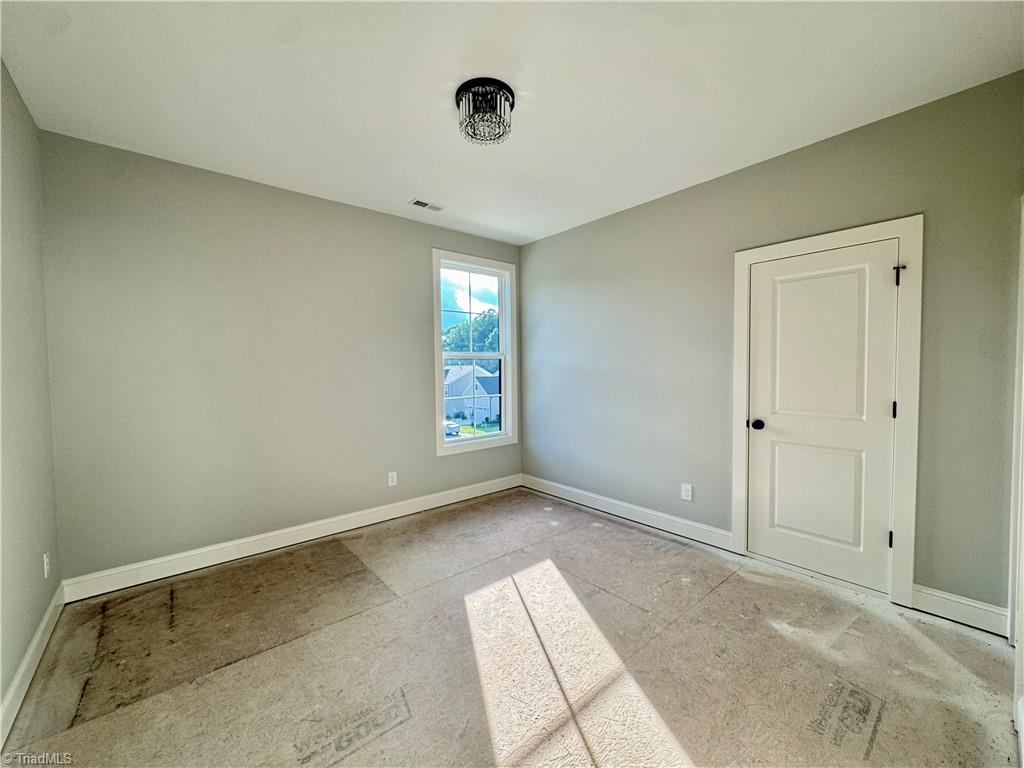 5918 Crossview Drive Property Photo 22