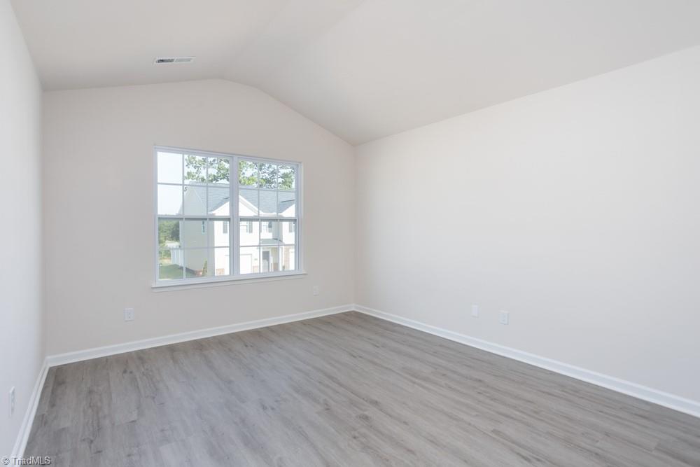 5512 Avery Drive Property Photo 13