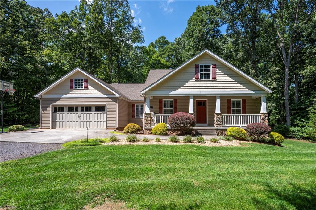 3090 Georgia Road Property Photo 1