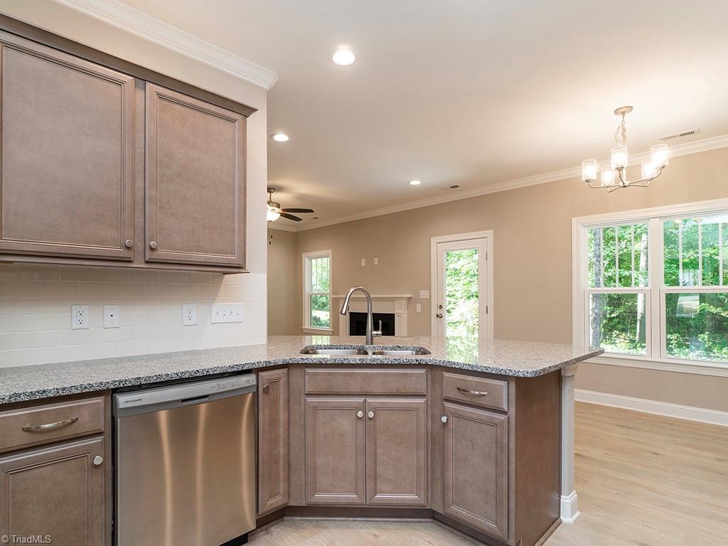 2074 Burch Bridge Road Property Photo 10