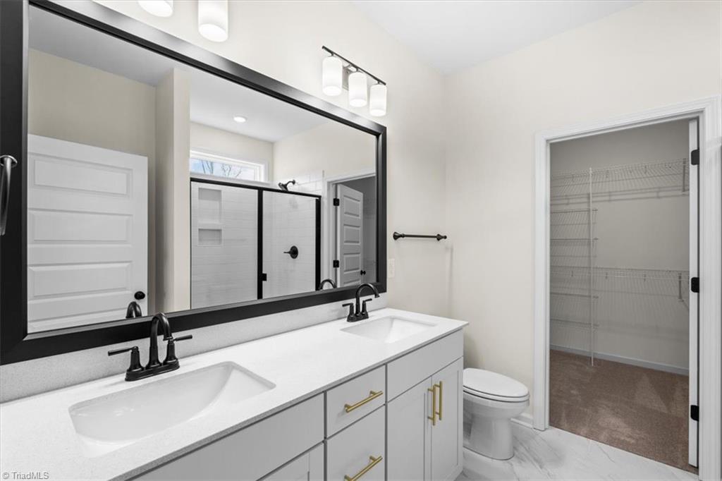 173 Moravian Court Property Photo 14
