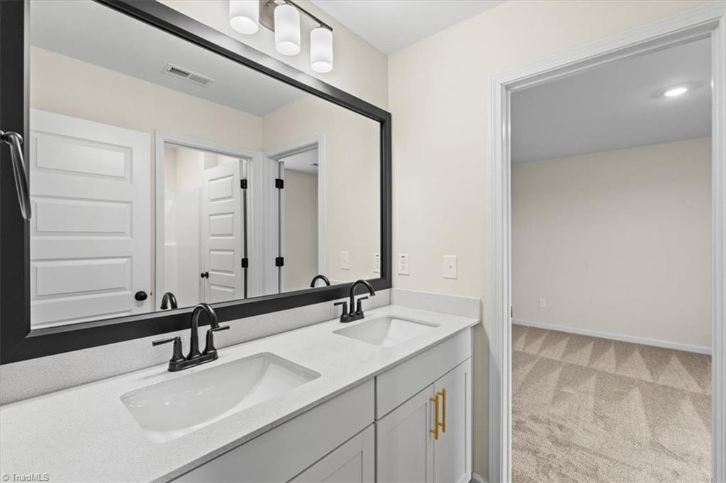 173 Moravian Court Property Photo 15