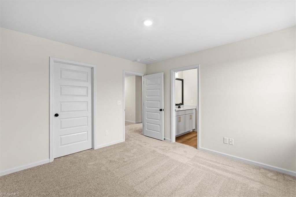 173 Moravian Court Property Photo 17