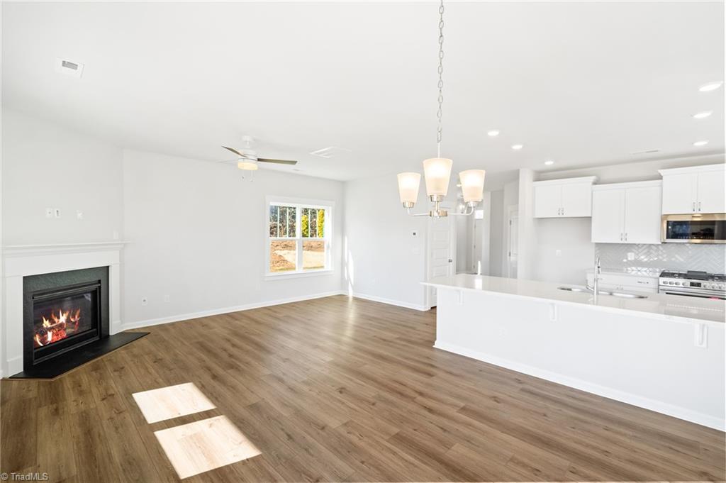 7254 Huntgate Drive Property Photo 16