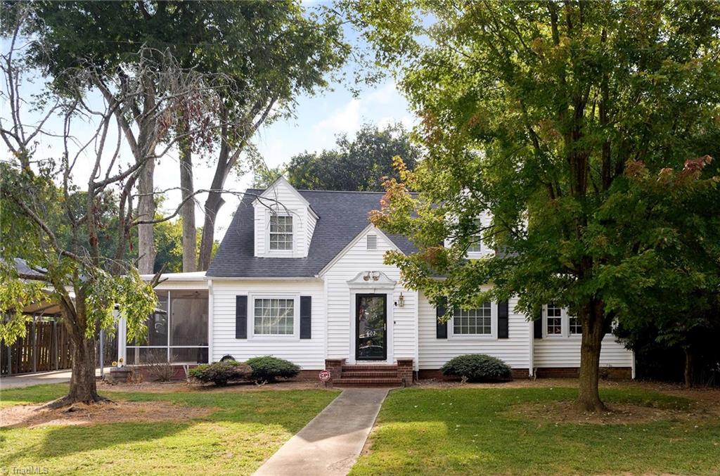 607 Maple Avenue Property Photo 1