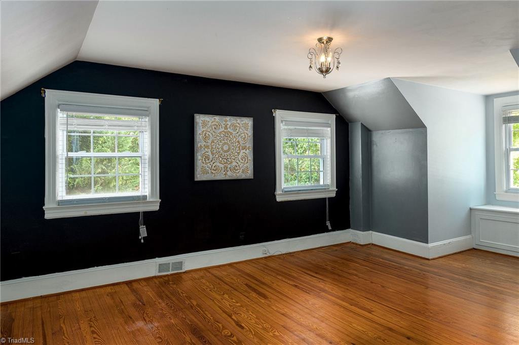 607 Maple Avenue Property Photo 37