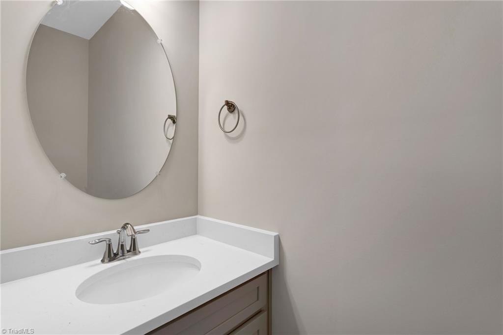 1125 Brookfield Drive Property Photo 20