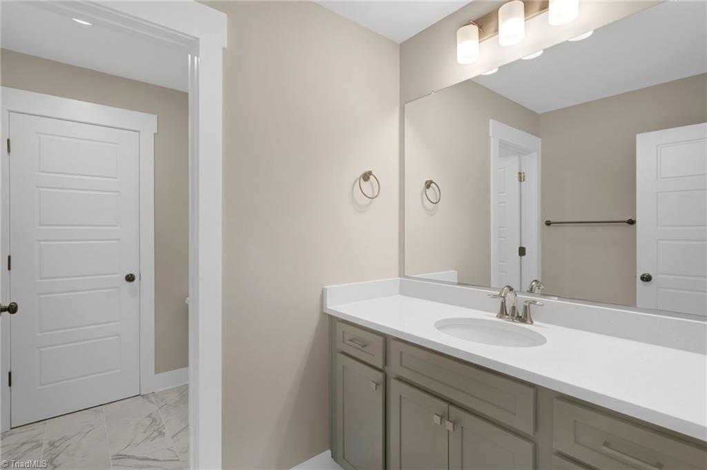 1125 Brookfield Drive Property Photo 30