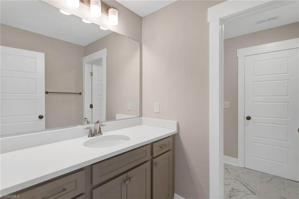 1125 Brookfield Drive Property Photo 36