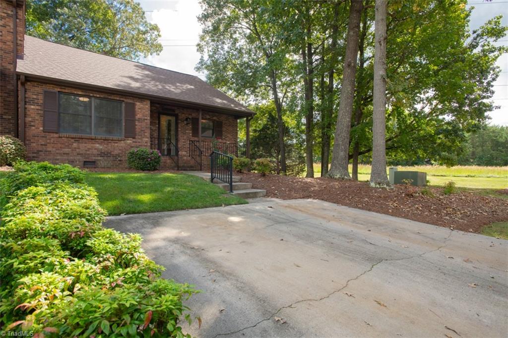 3839 Johnson Street Property Photo 1