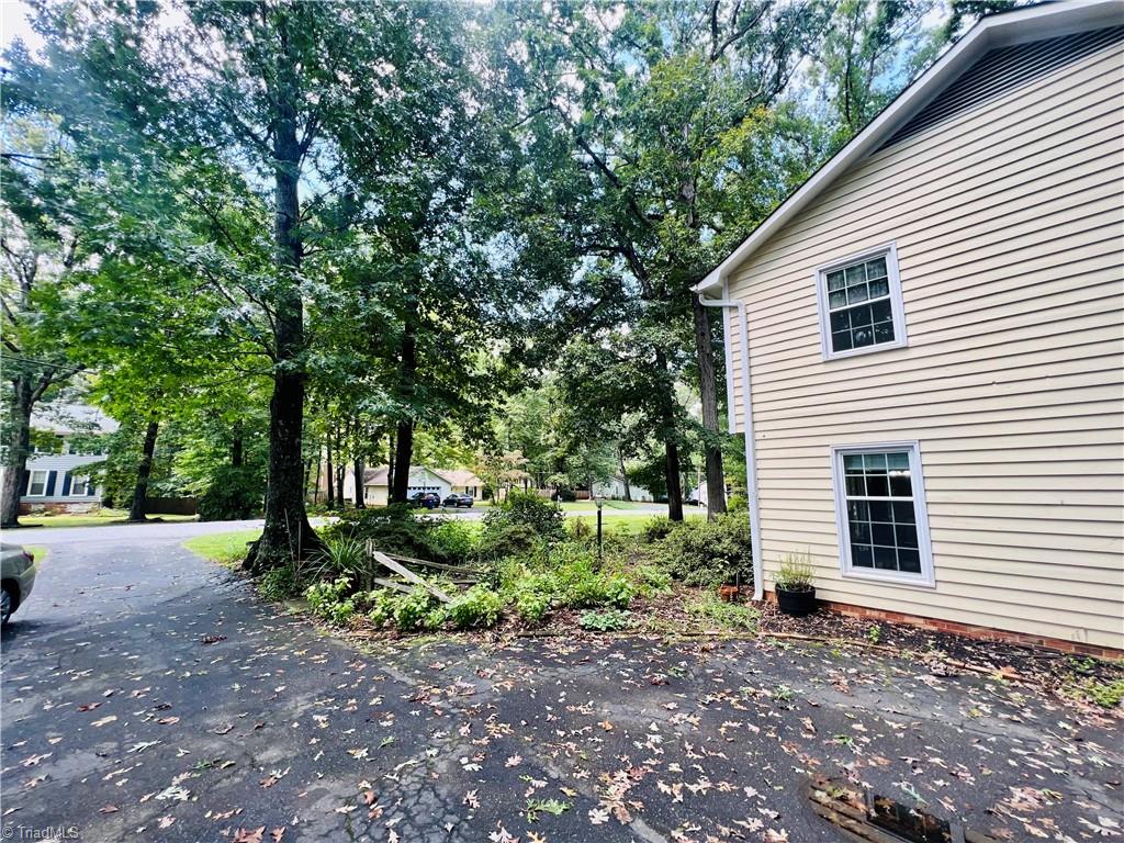 5093 Cobblestone Road Property Photo 7