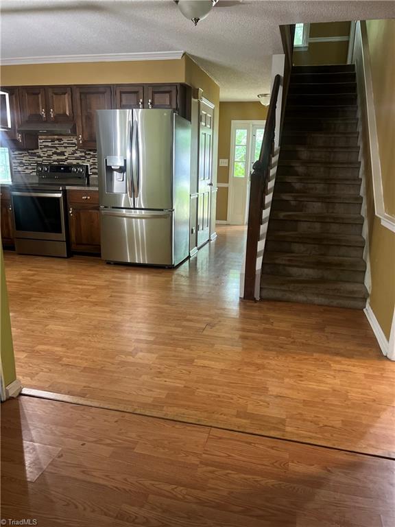 5093 Cobblestone Road Property Photo 11