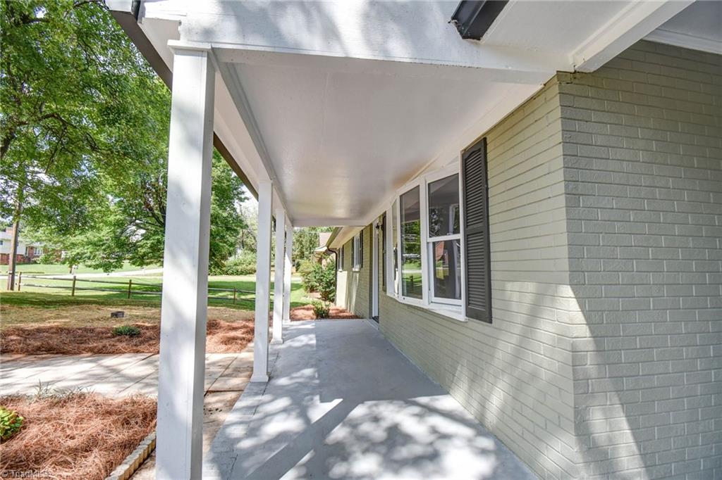 3422 Greenhill Drive Property Photo 3