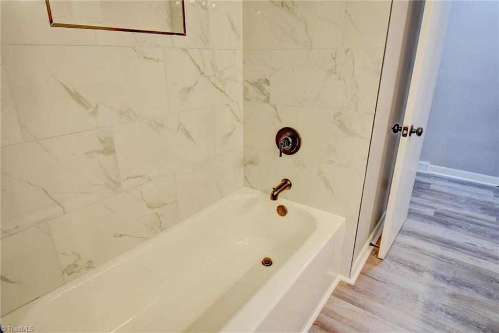 3422 Greenhill Drive Property Photo 20