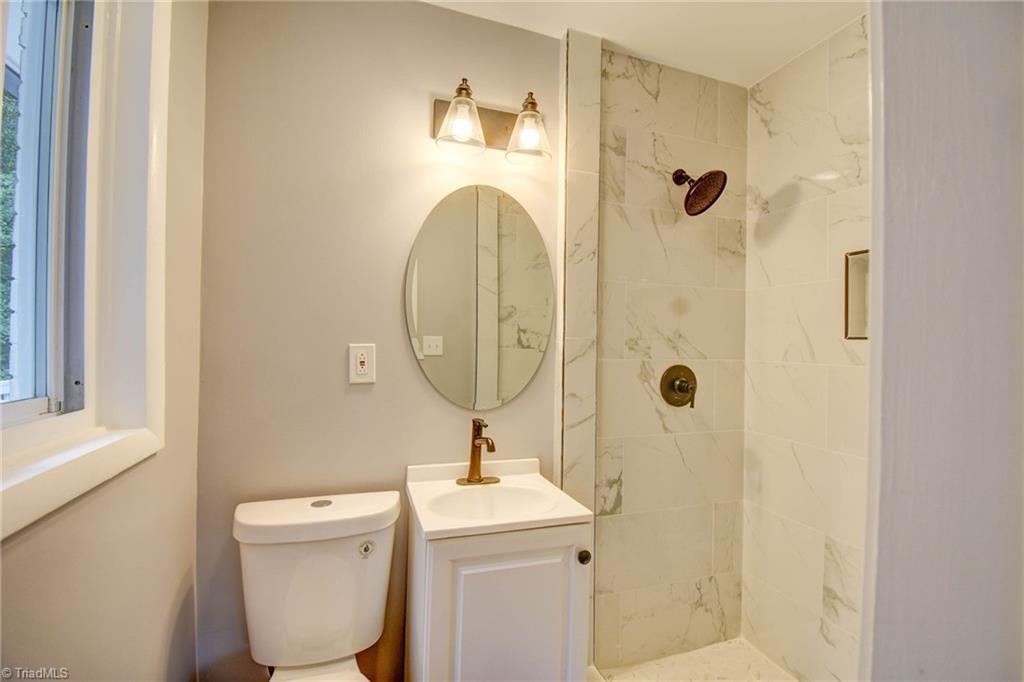 3422 Greenhill Drive Property Photo 25
