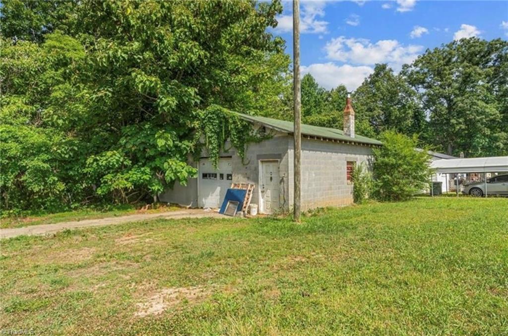 1423 Westchapel Road Property Photo 6