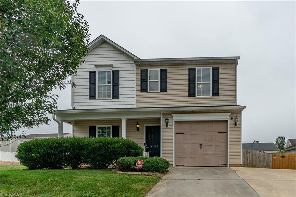 3107 Bushfield Drive Property Photo 1