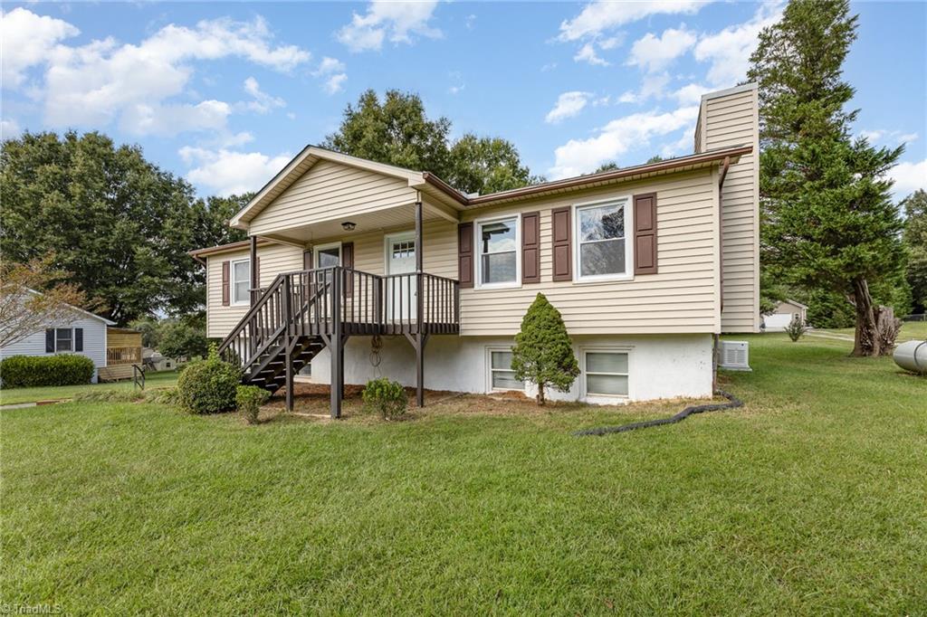 2705 Bethel Court Property Photo 4