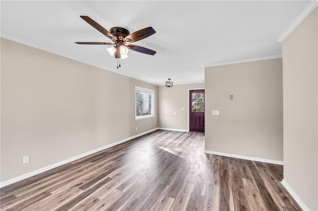 1701 Midway Street Property Photo 7