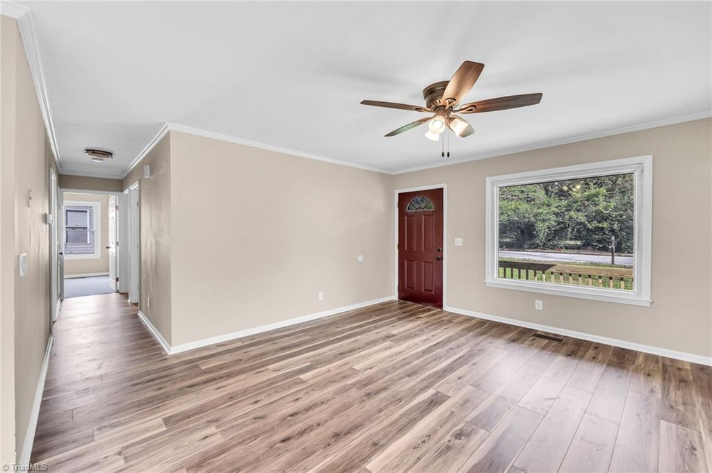1701 Midway Street Property Photo 8