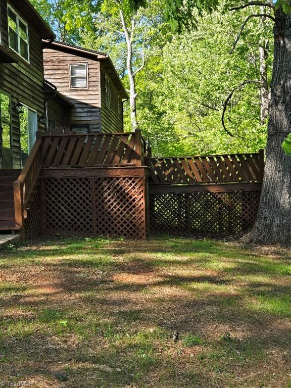 2001 Tot Hill Farm Road Property Photo 5