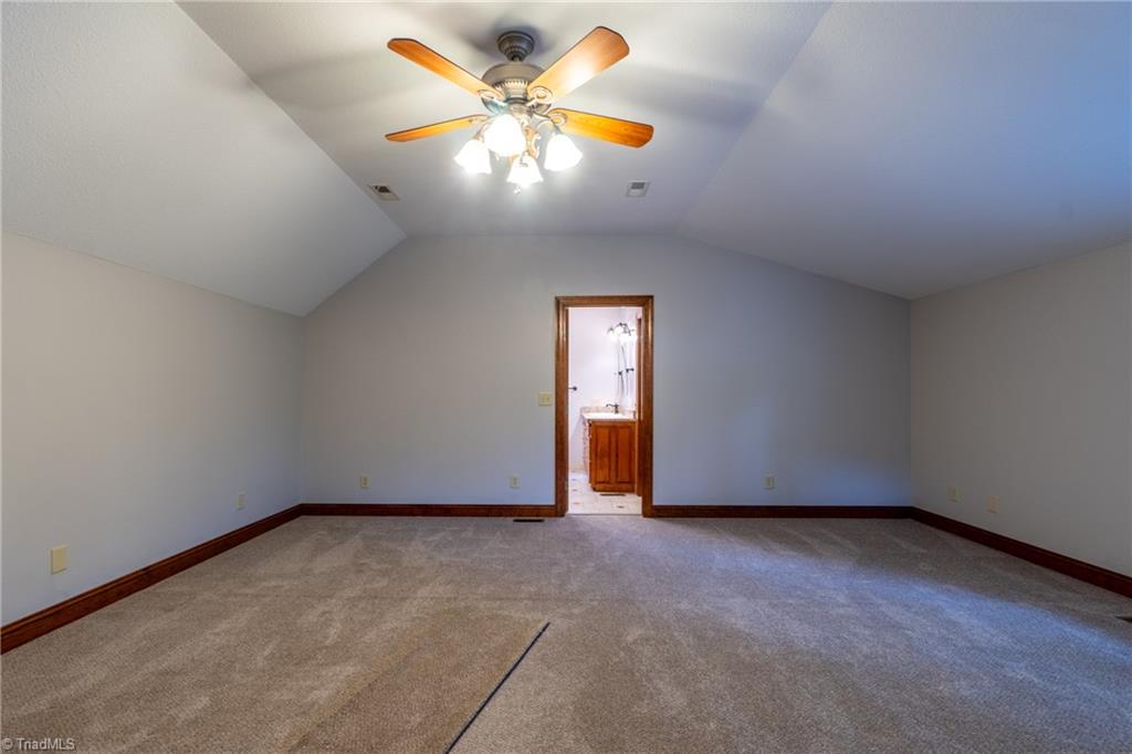 2001 Tot Hill Farm Road Property Photo 31