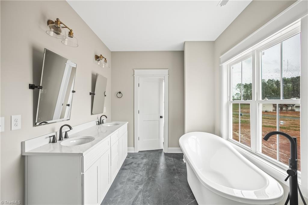 775 Morris Road Property Photo 20