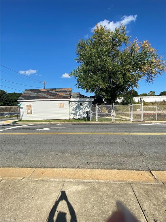 103 E Harrison Street Property Photo 12