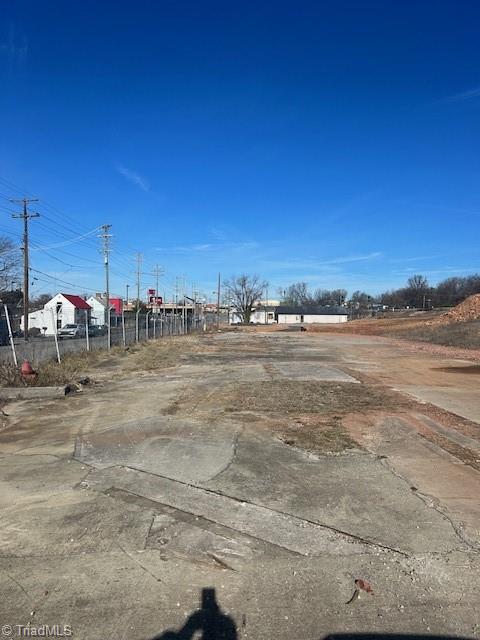 103 E Harrison Street Property Photo 27