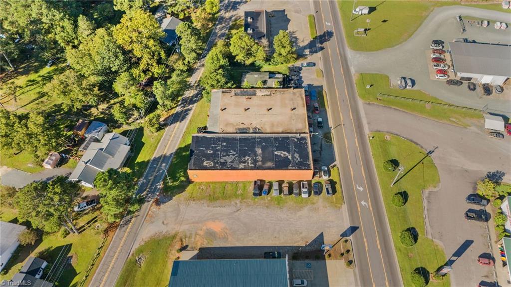 3741 Us Highway 15 501 Property Photo 5