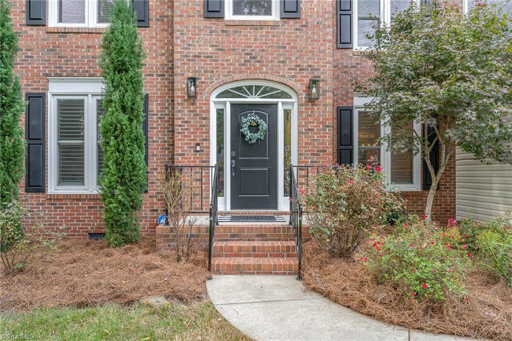 1614 Deercroft Court Property Photo 3