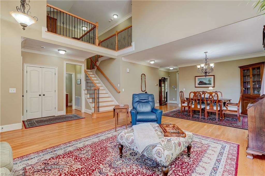 5911 Ballinger Road # D Property Photo 4