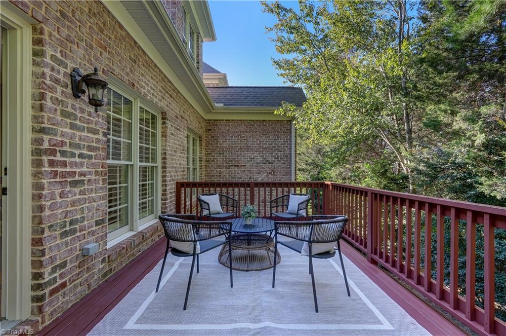 5911 Ballinger Road # D Property Photo 14