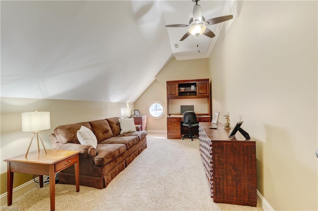 5911 Ballinger Road # D Property Photo 24