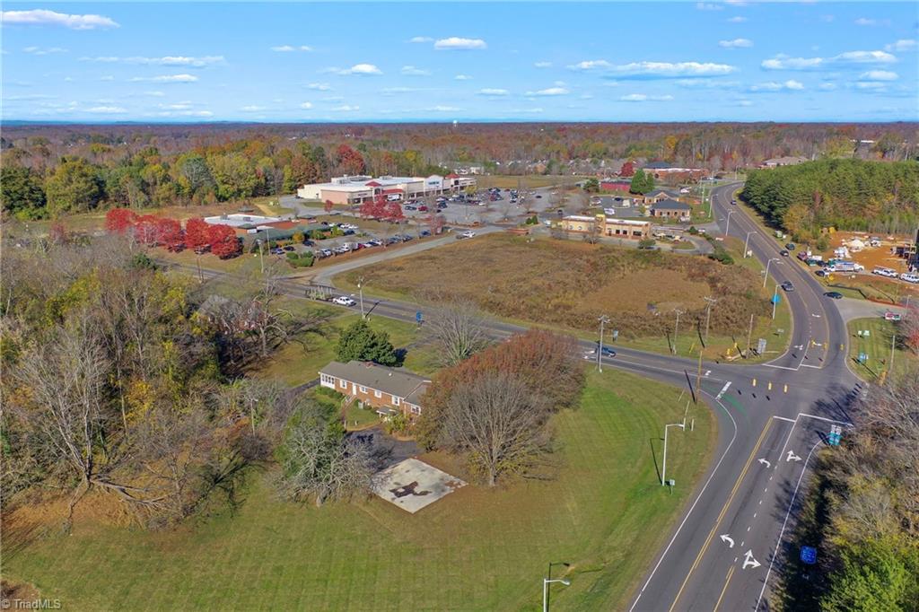 819 Us Highway 64 W Property Photo 4