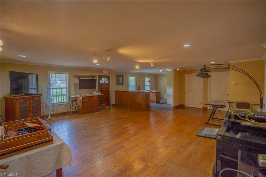 10235 Nc Highway 8 Property Photo 5
