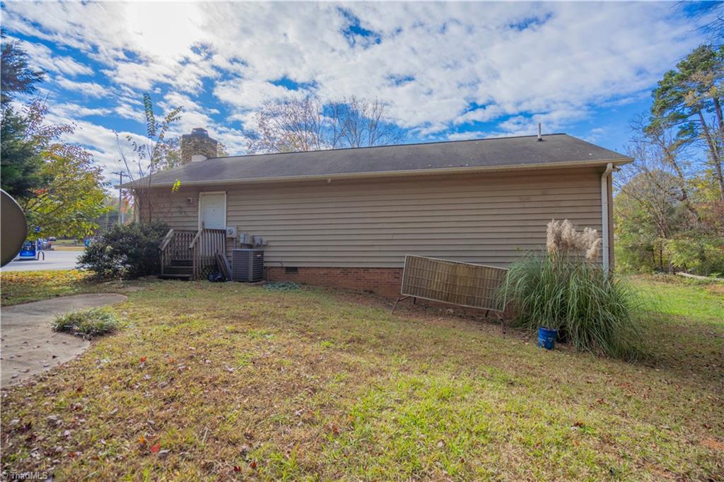 10235 Nc Highway 8 Property Photo 14