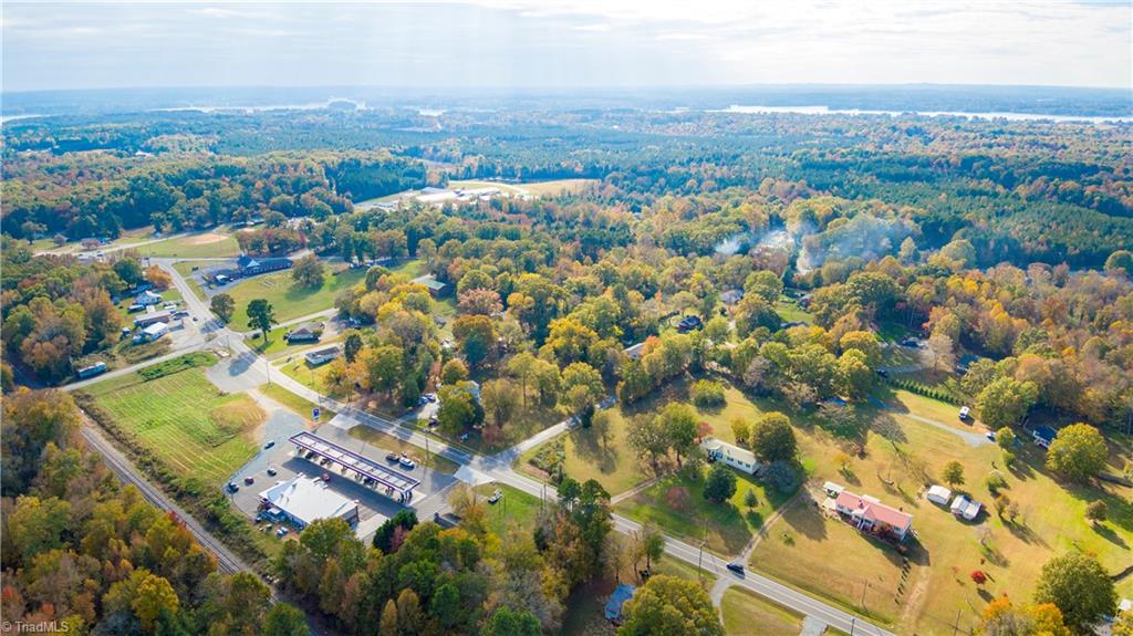 10235 Nc Highway 8 Property Photo 18