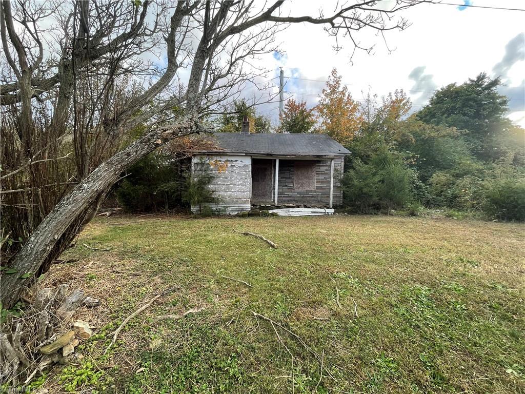 731 New Cut Road Property Photo 1