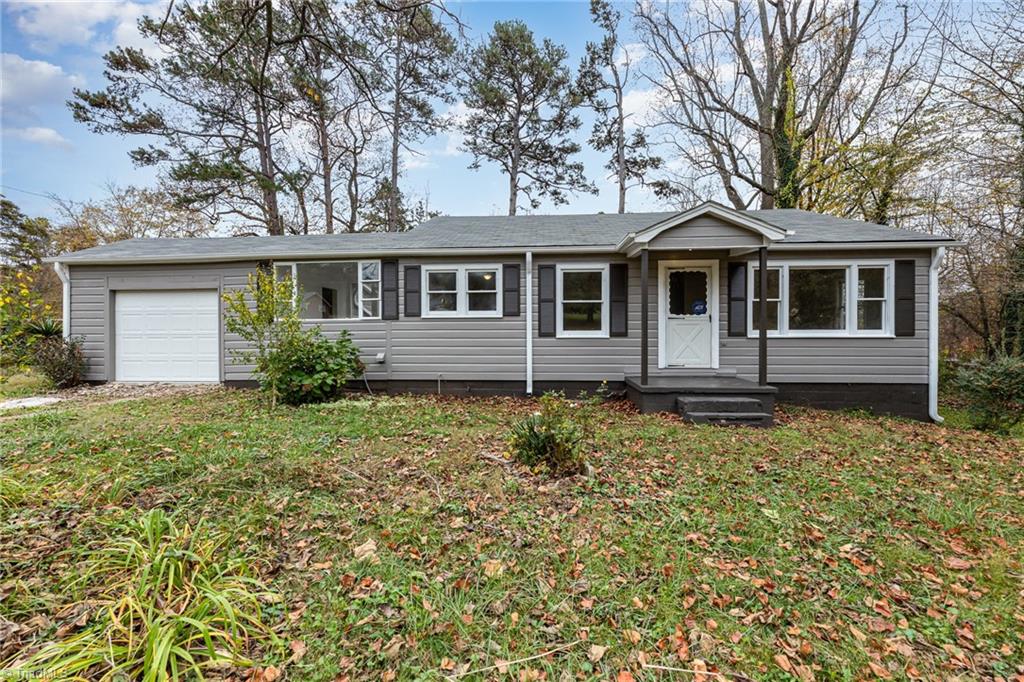 108 Pebble Trail Property Photo