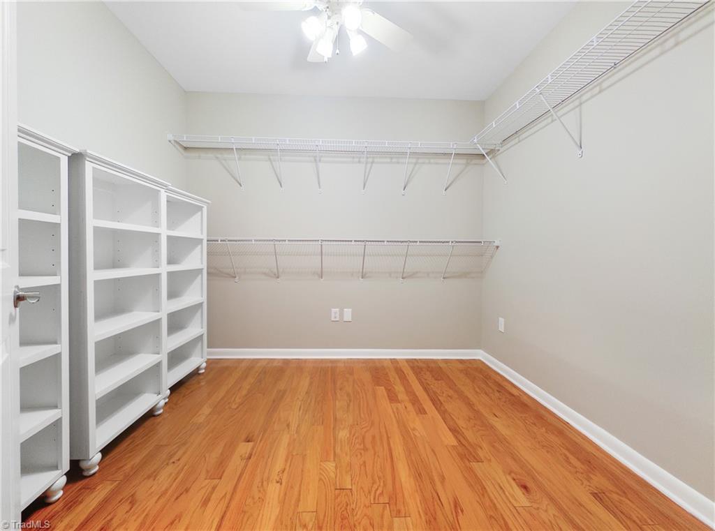 605 W Market Street # 210 Property Photo 12
