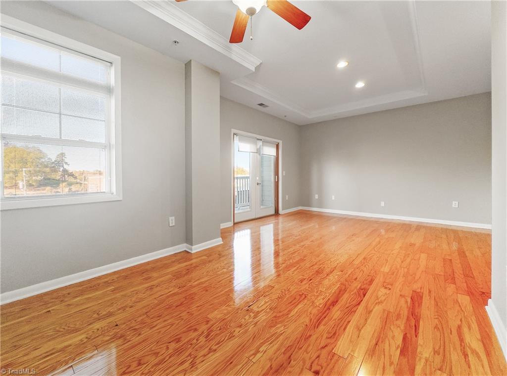 605 W Market Street # 210 Property Photo 14