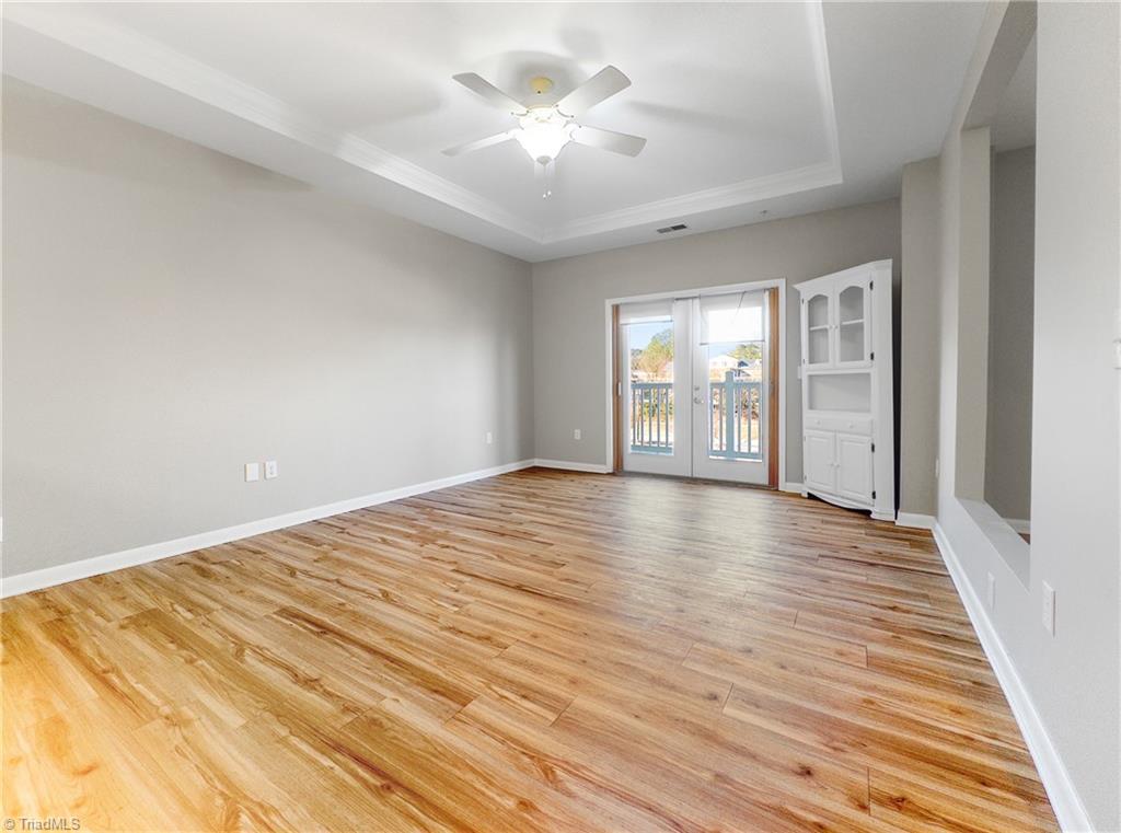 605 W Market Street # 210 Property Photo 29